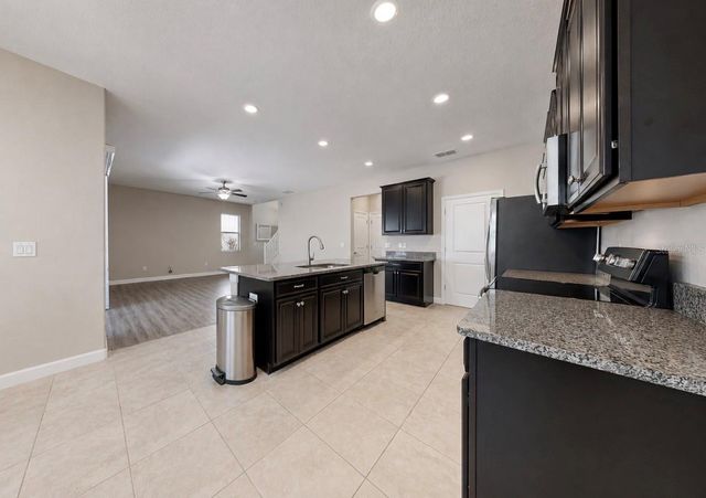 10005 SAGE CREEK DRIVE, Ruskin, FL 33573