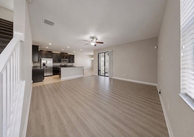 10005 SAGE CREEK DRIVE, Ruskin, FL 33573