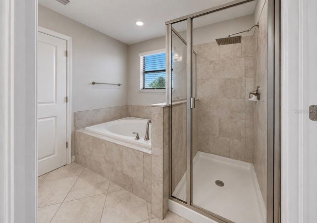 10005 SAGE CREEK DRIVE, Ruskin, FL 33573