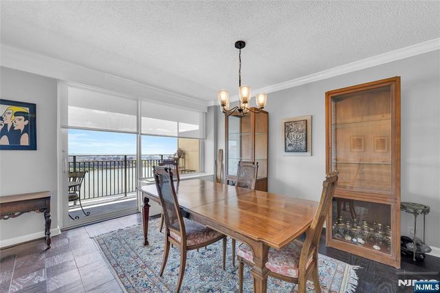 1530 Palisade Avenue 27K, Fort Lee, NJ 07024