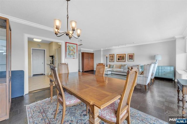 1530 Palisade Avenue 27K, Fort Lee, NJ 07024