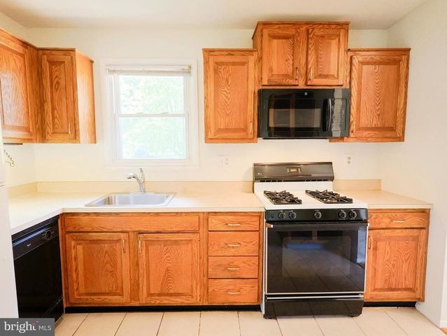 7 FRANCINE CT, Randallstown, MD 21133