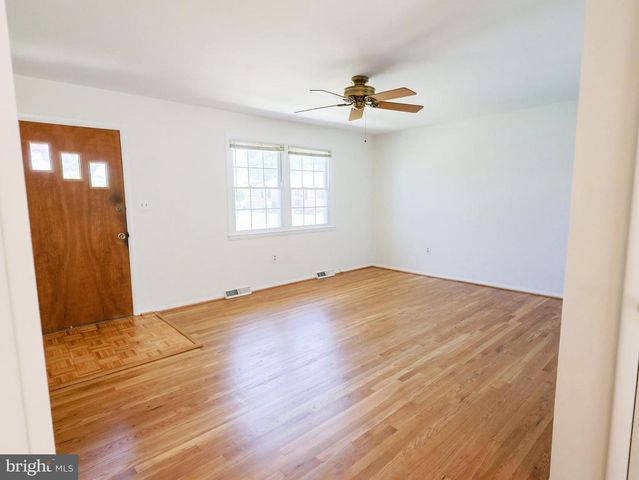 7 FRANCINE CT, Randallstown, MD 21133