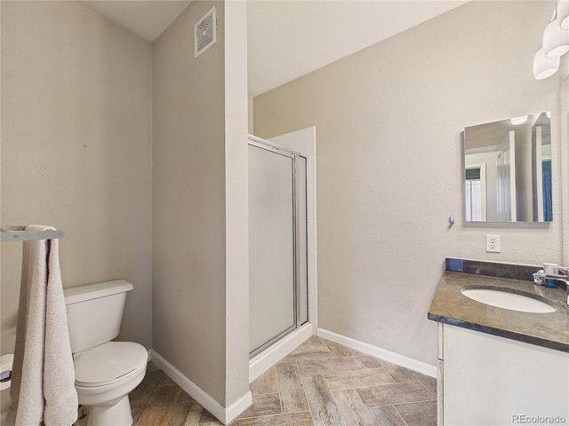 8389 S Independence Circle 11-204, Littleton, CO 80128