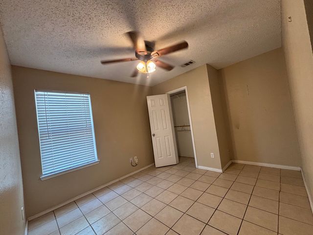 3405 Desert Mesa Road, Fort Worth, TX 76262