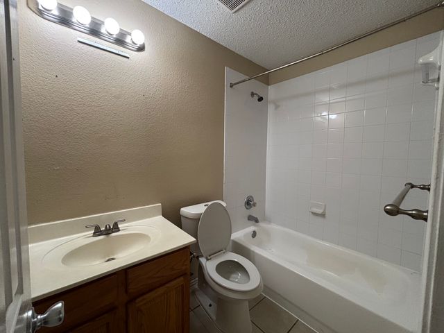 3405 Desert Mesa Road, Fort Worth, TX 76262