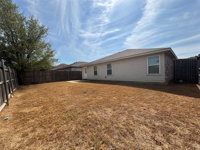 3405 Desert Mesa Road, Fort Worth, TX 76262