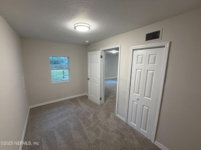 606 JACKSON Avenue N, Jacksonville, FL 32220