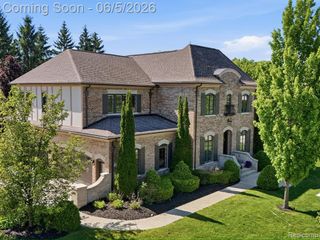 55951 Ashbrooke Drive, Utica, MI 48316