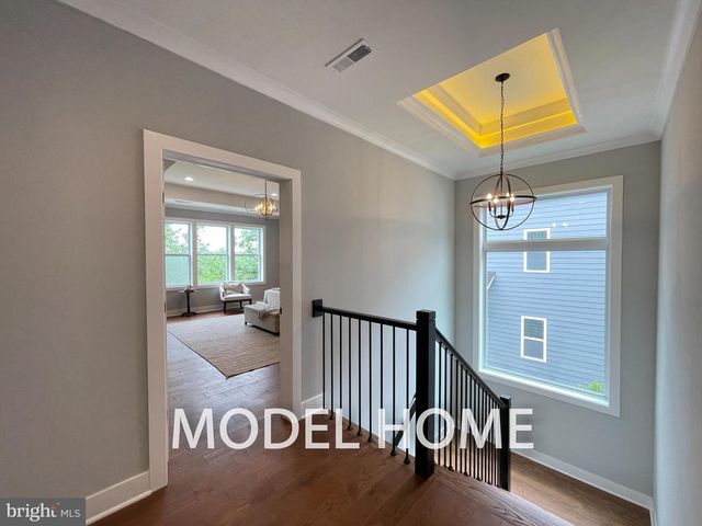 536 WALKER ST SW, Vienna, VA 22180