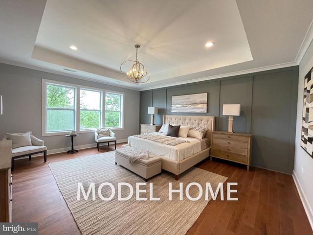 536 WALKER ST SW, Vienna, VA 22180