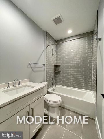 536 WALKER ST SW, Vienna, VA 22180