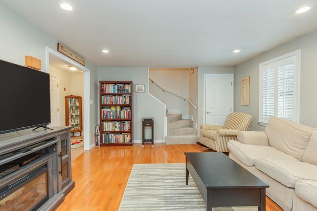 13 Kilrea Road L, Derry, NH 03038