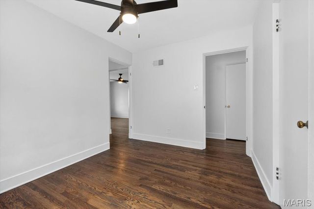 928 Wachtel Avenue, St Louis, MO 63125