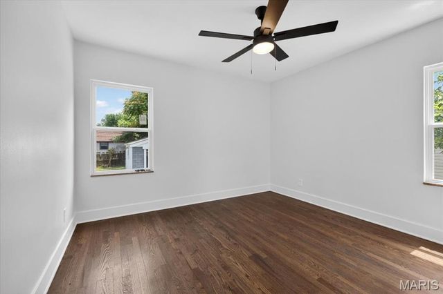 928 Wachtel Avenue, St Louis, MO 63125