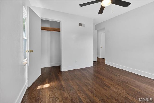 928 Wachtel Avenue, St Louis, MO 63125