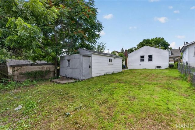 928 Wachtel Avenue, St Louis, MO 63125