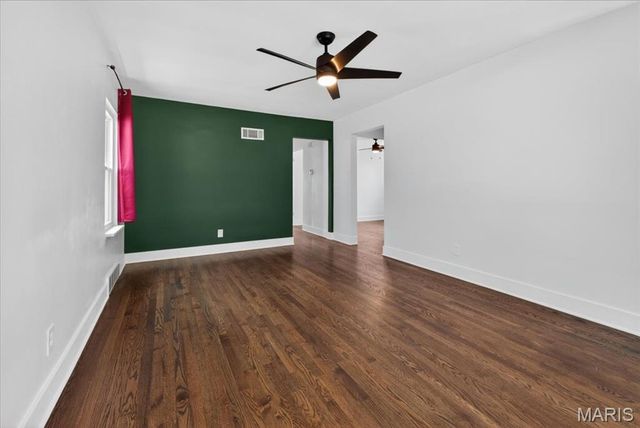 928 Wachtel Avenue, St Louis, MO 63125