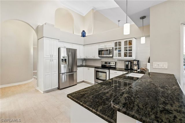 6605 Southfork, Naples, FL 34108