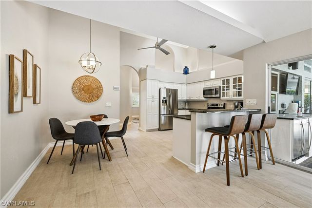 6605 Southfork, Naples, FL 34108