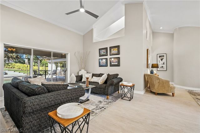 6605 Southfork, Naples, FL 34108