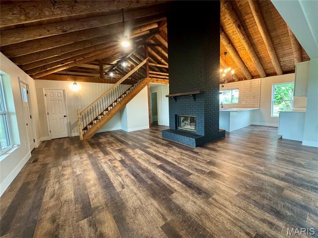 2100 S 74th Street, Belleville, IL 62223