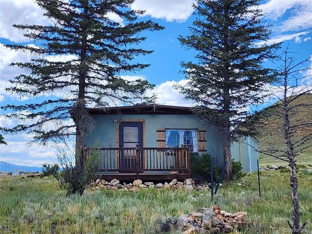 101 Doe St, Hartsel, CO 80449