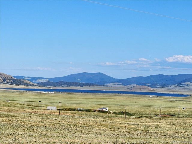 101 Doe St, Hartsel, CO 80449