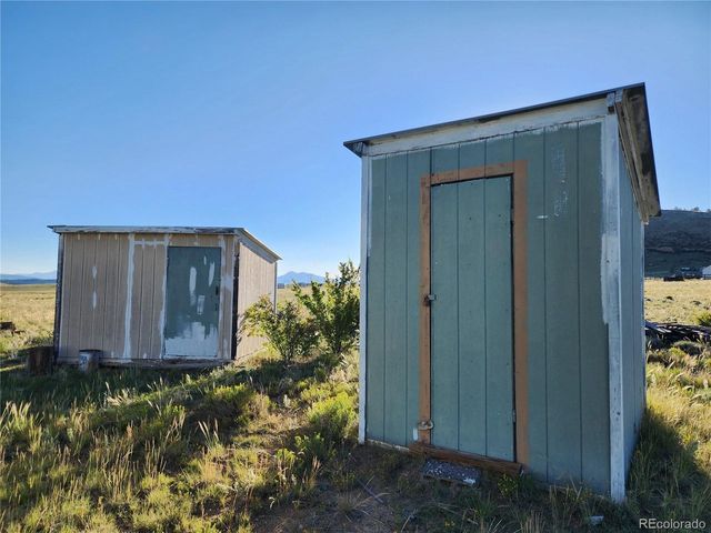 101 Doe St, Hartsel, CO 80449