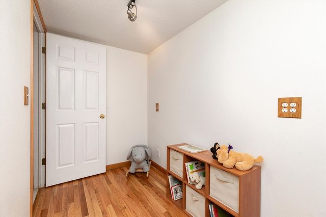 5450 Greenwood Avenue, Pleasant Hill, IA 50327