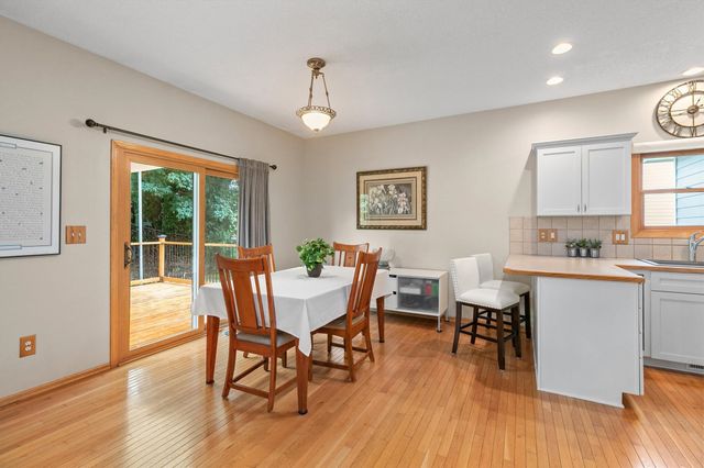 5450 Greenwood Avenue, Pleasant Hill, IA 50327