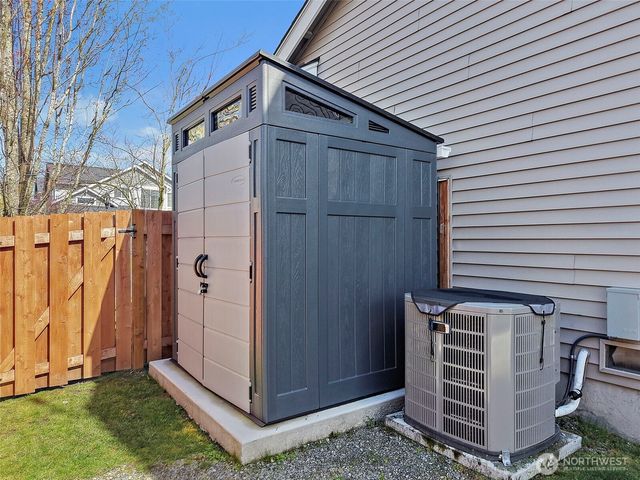 16006 23rd Street E, Lake Tapps, WA 98391