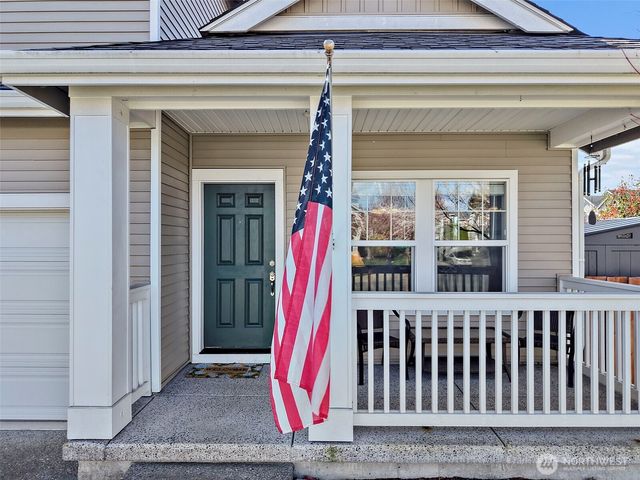 16006 23rd Street E, Lake Tapps, WA 98391