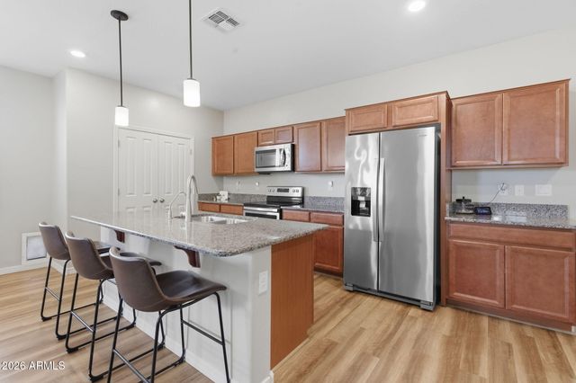 16640 W JENAN Drive, Surprise, AZ 85388