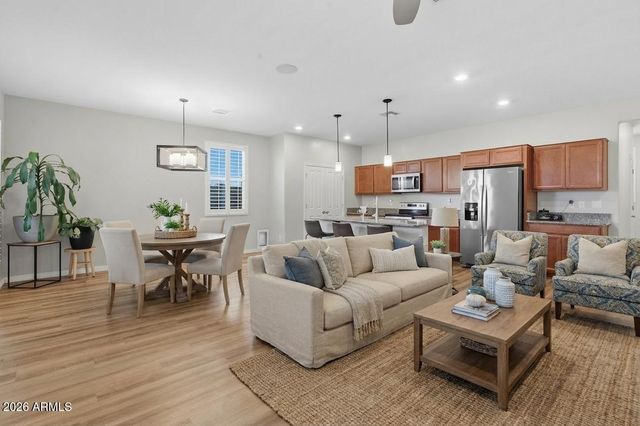 16640 W JENAN Drive, Surprise, AZ 85388