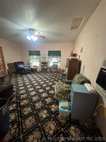 101 N 3rd Street, Hartshorne, OK 74547