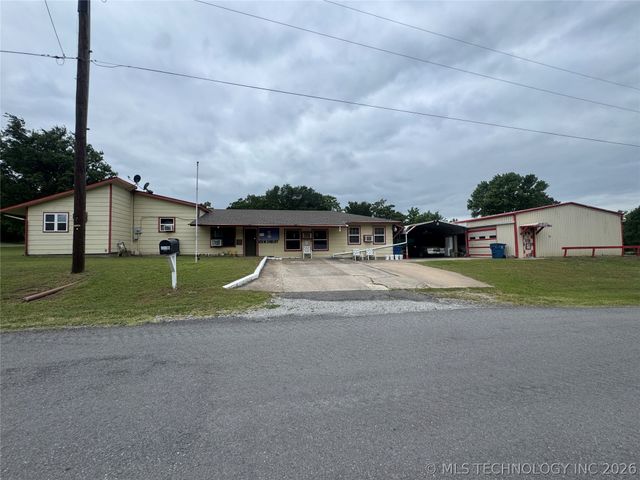 101 N 3rd Street, Hartshorne, OK 74547