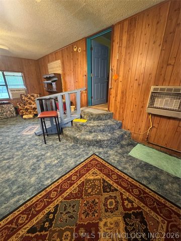 101 N 3rd Street, Hartshorne, OK 74547