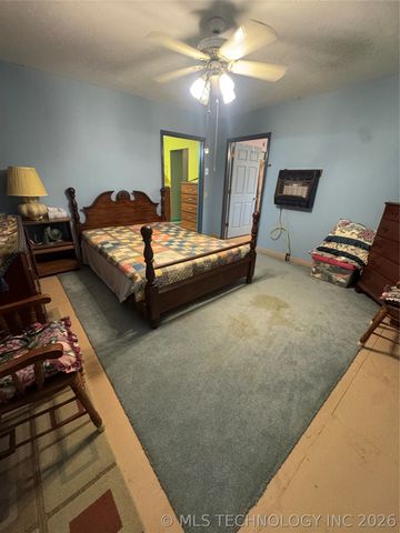 101 N 3rd Street, Hartshorne, OK 74547