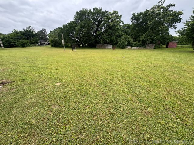 101 N 3rd Street, Hartshorne, OK 74547
