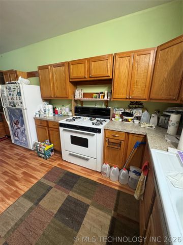 101 N 3rd Street, Hartshorne, OK 74547