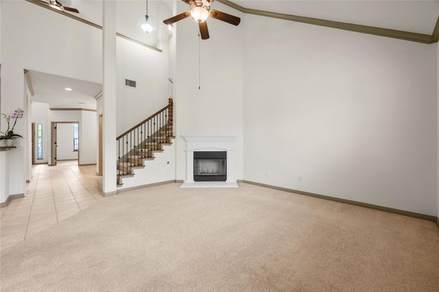 8608 Alophia DR, Austin, TX 78739