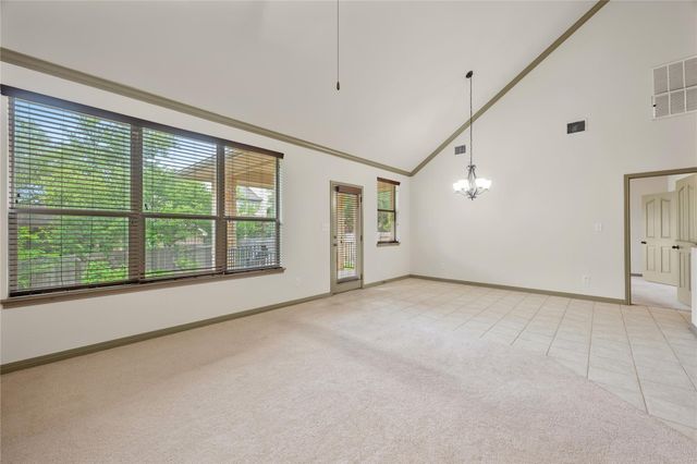 8608 Alophia DR, Austin, TX 78739