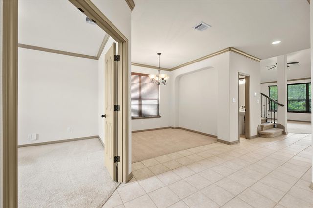 8608 Alophia DR, Austin, TX 78739