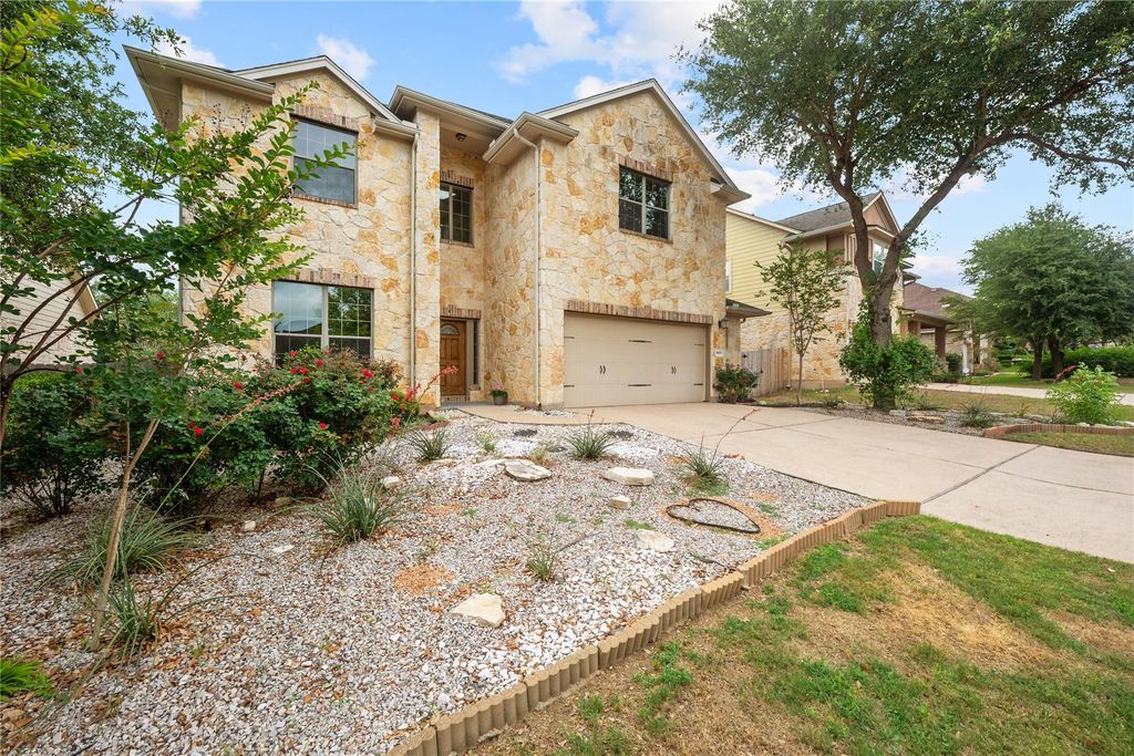 8608 Alophia DR, Austin, TX 78739