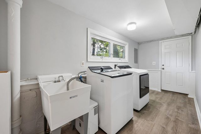 543 MIDLAND AVE, Berwyn, PA 19312