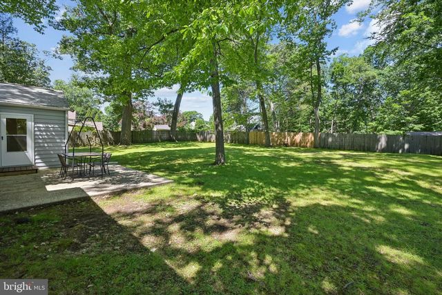 543 MIDLAND AVE, Berwyn, PA 19312