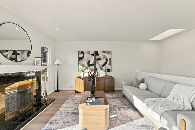 276 Gold Mine Drive, San Francisco, CA 94131