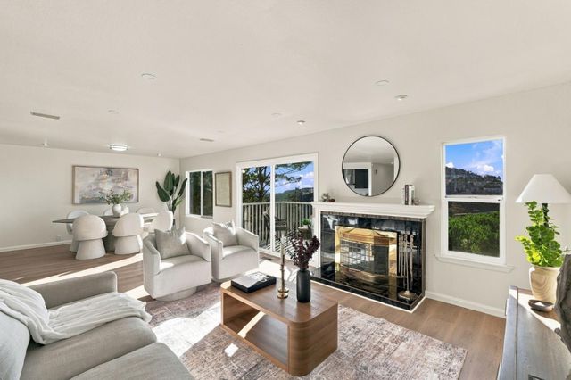 276 Gold Mine Drive, San Francisco, CA 94131