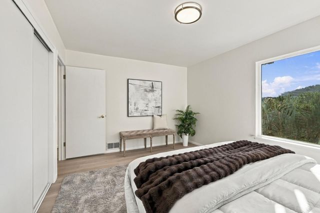 276 Gold Mine Drive, San Francisco, CA 94131